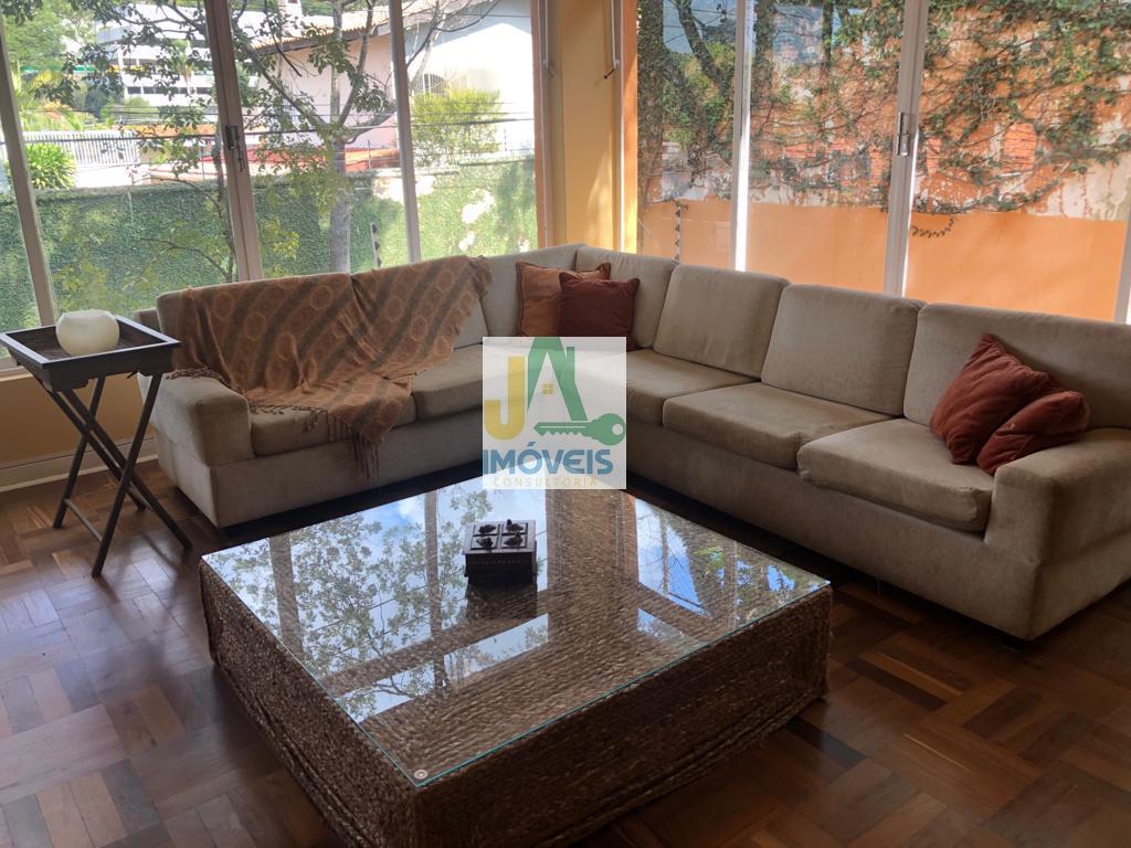 Casa, 3 quartos, 440 m² - Foto 1