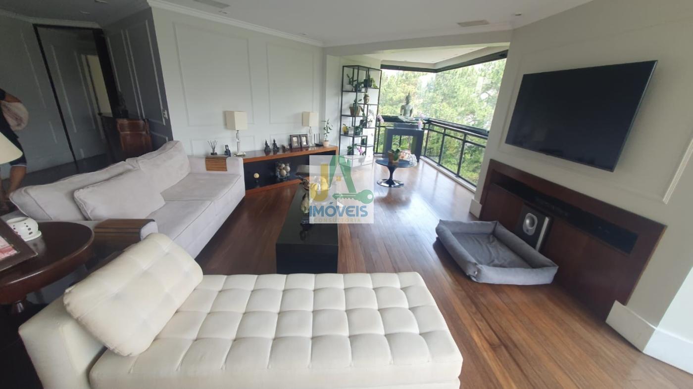 Apartamento, 3 quartos, 190 m² - Foto 1