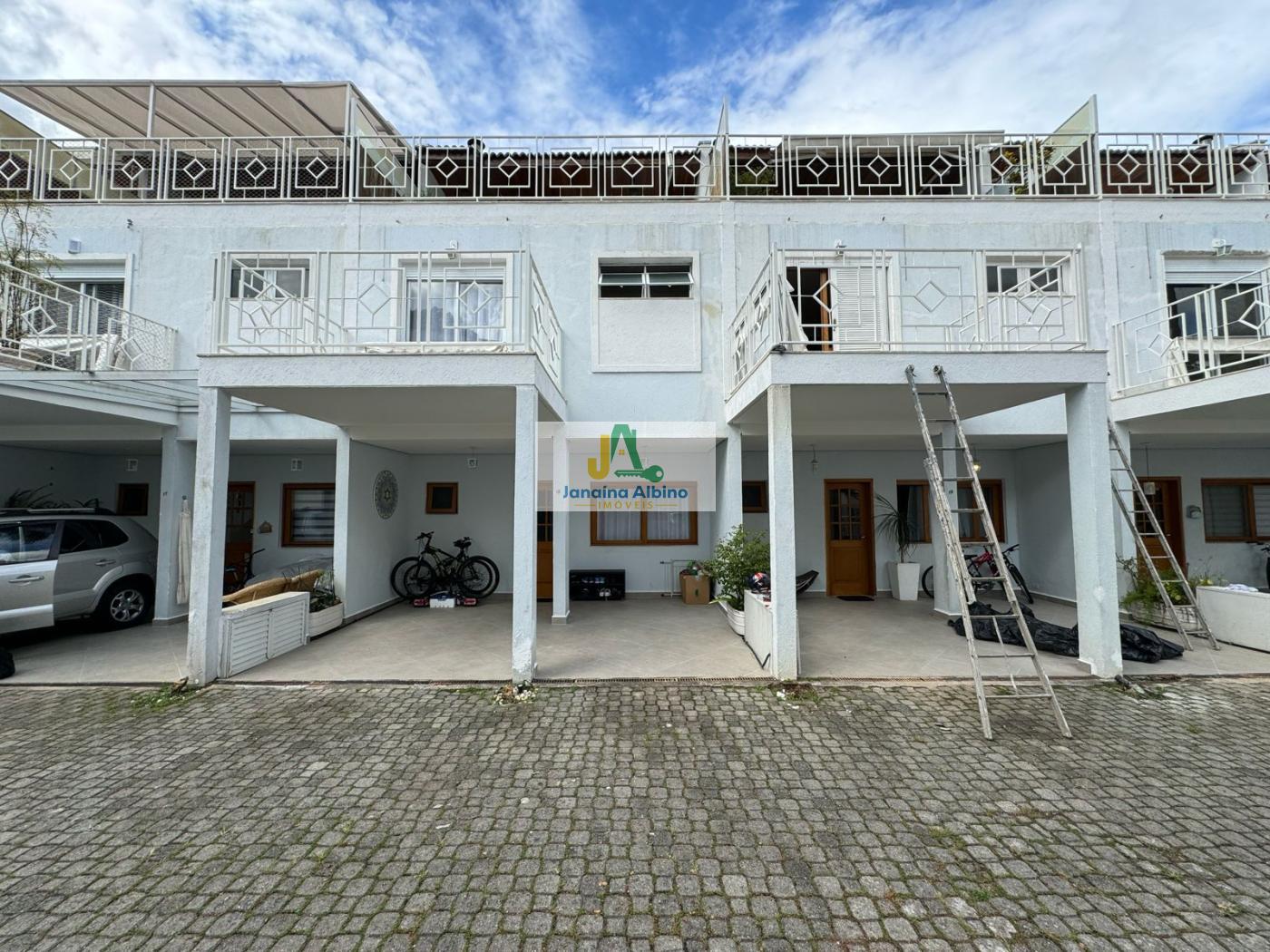 Casa de Condomínio, 4 quartos - Foto 1