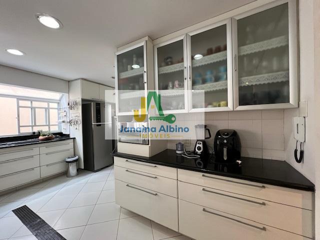Casa, 4 quartos, 256 m² - Foto 15